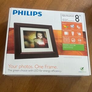 Brand New Philips 8” Digital LED Photo Frame with Mahogany Wood Frame